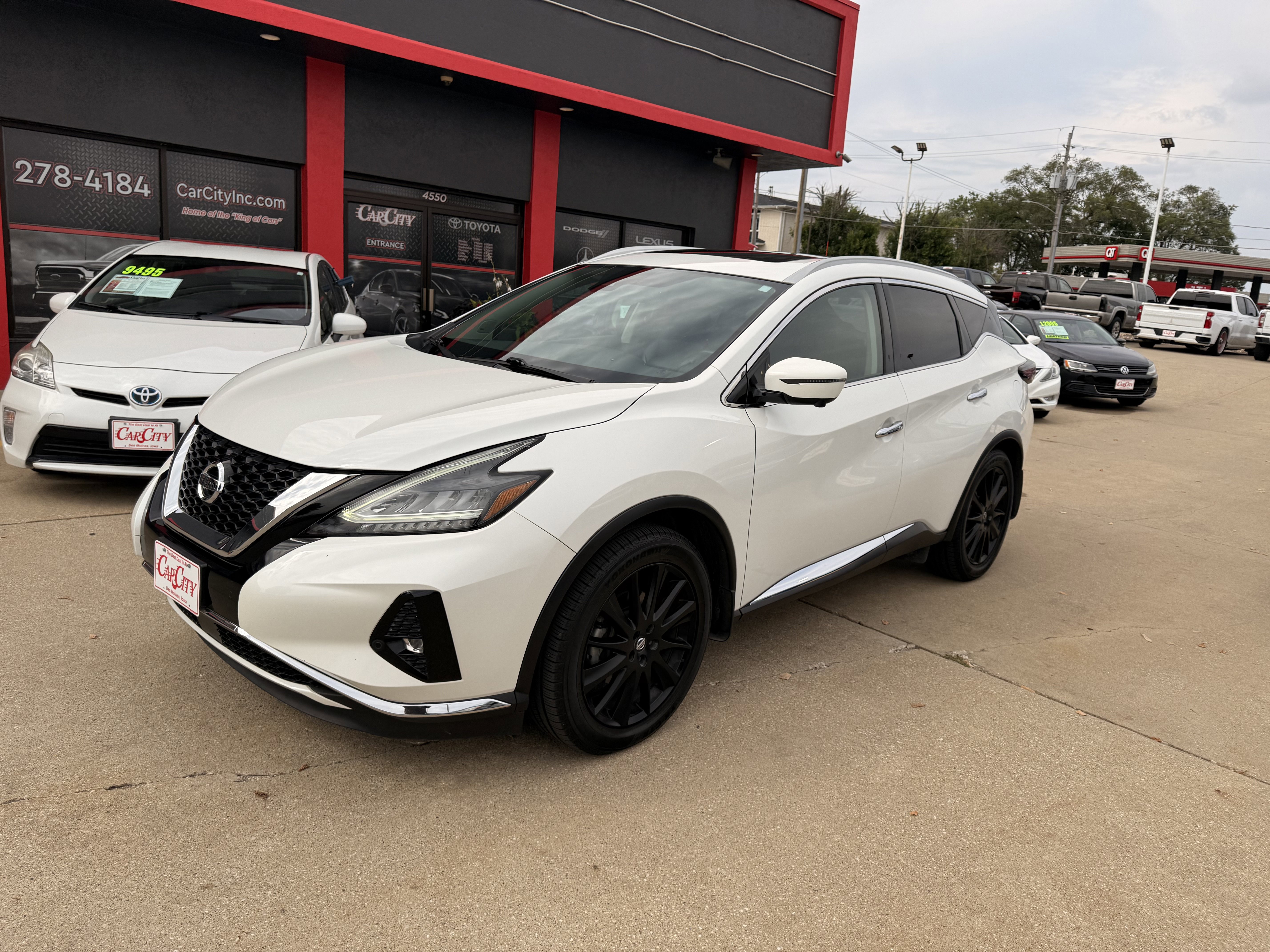 Used 2019 Nissan Murano Platinum w/ Cargo Package image 3