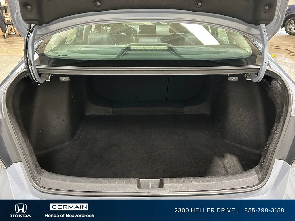 Used 2022 Honda Civic Touring image 29