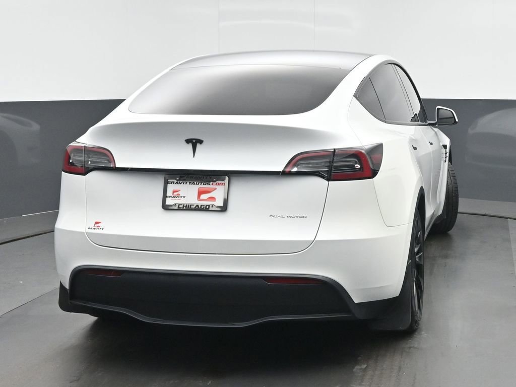 Used 2023 Tesla Model Y Long Range AWD/4WD image 4