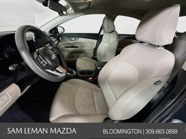 Used 2021 Kia Forte LXS FWD image 19