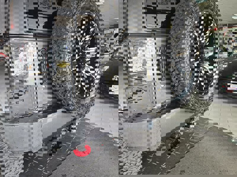 Used 2014 Jeep Wrangler Unlimited Sahara image 26