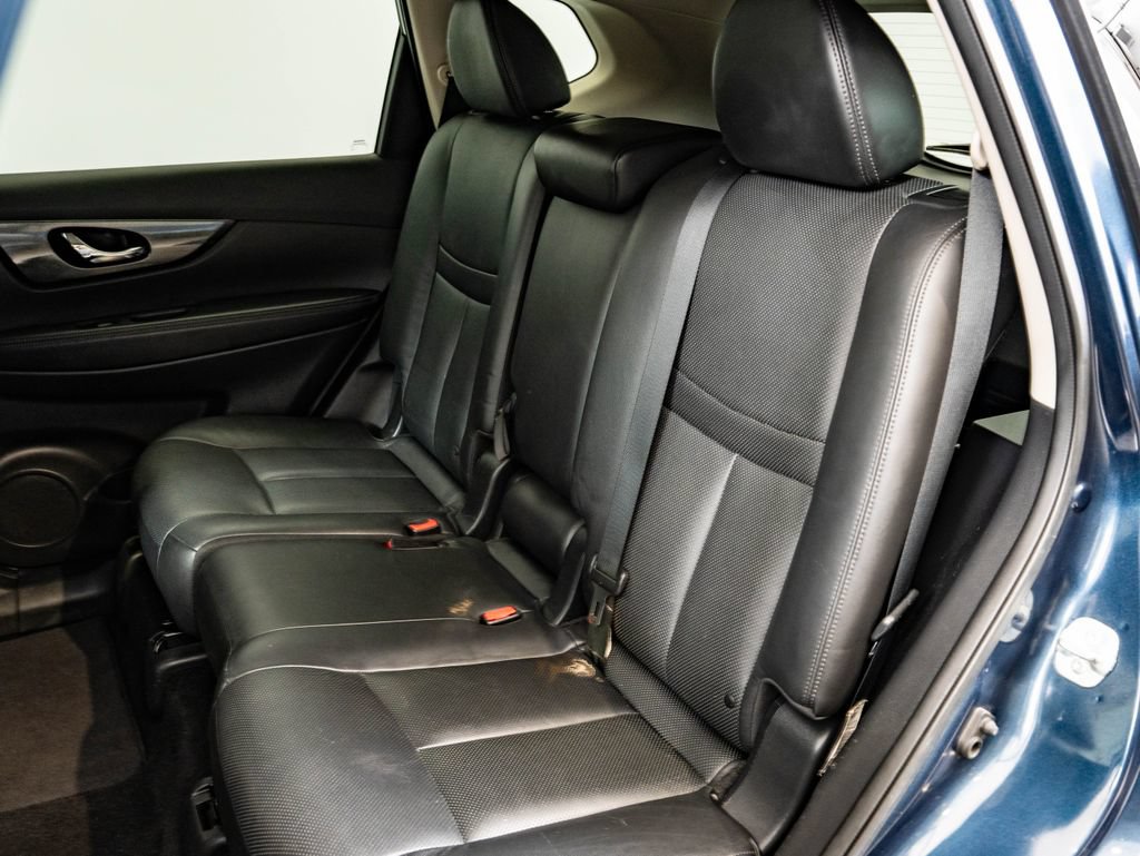 Used 2015 Nissan Rogue SL AWD/4WD image 45