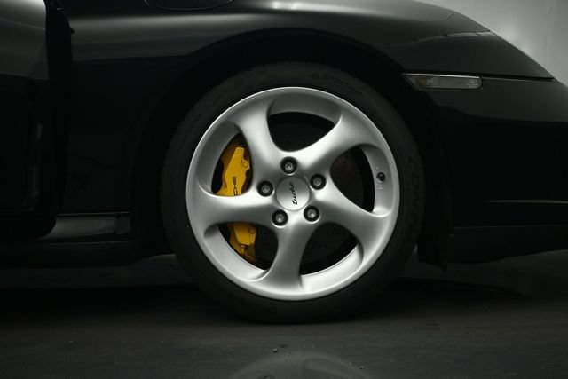 Used 2005 Porsche 911 Turbo AWD/4WD image 45