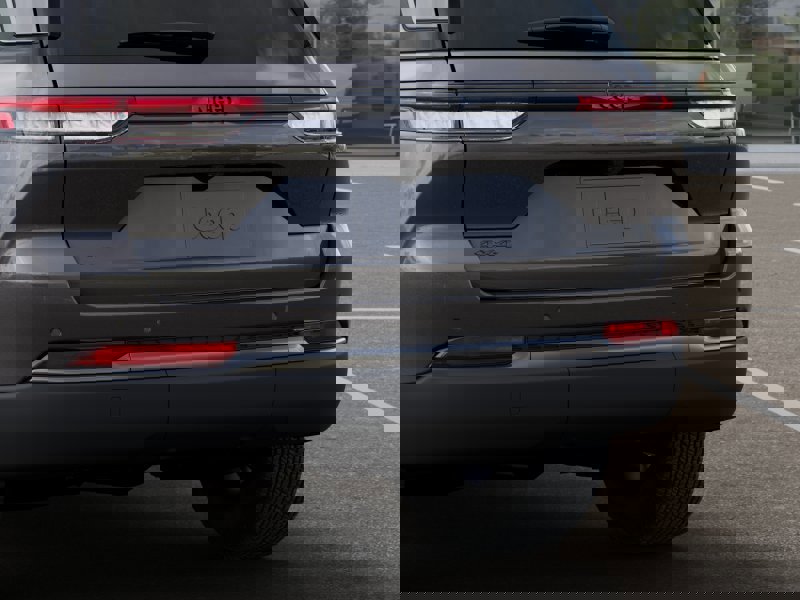 New 2026 Jeep Grand Cherokee Laredo image 39