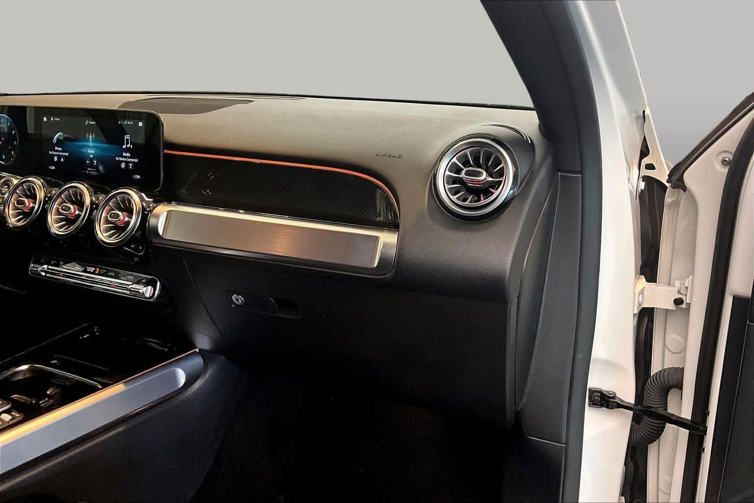 Certified 2021 Mercedes-Benz GLB 250 image 17