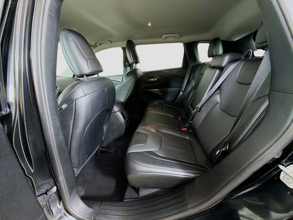 Used 2022 Jeep Cherokee Latitude Lux image 21