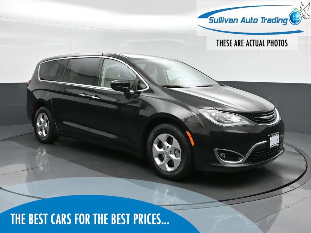 Used 2017 Chrysler Pacifica Touring Plus