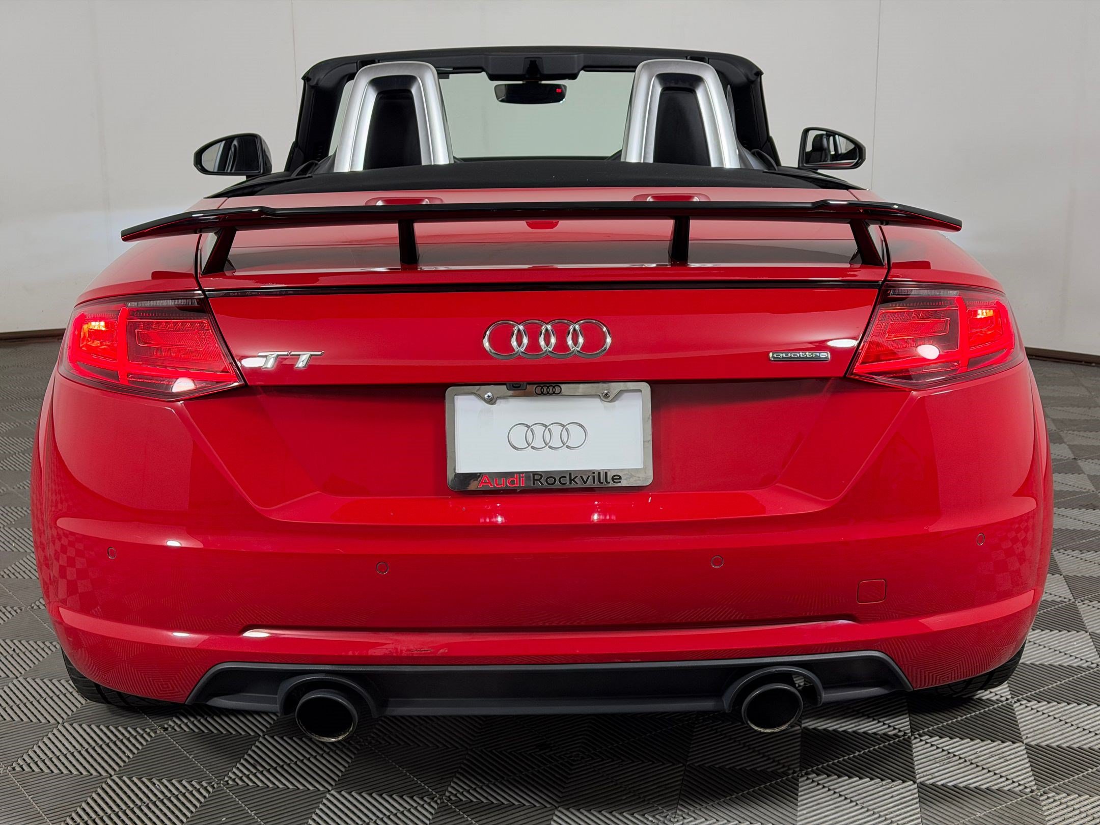 Used 2018 Audi TT 2.0T w/ Technology Package AWD/4WD image 10