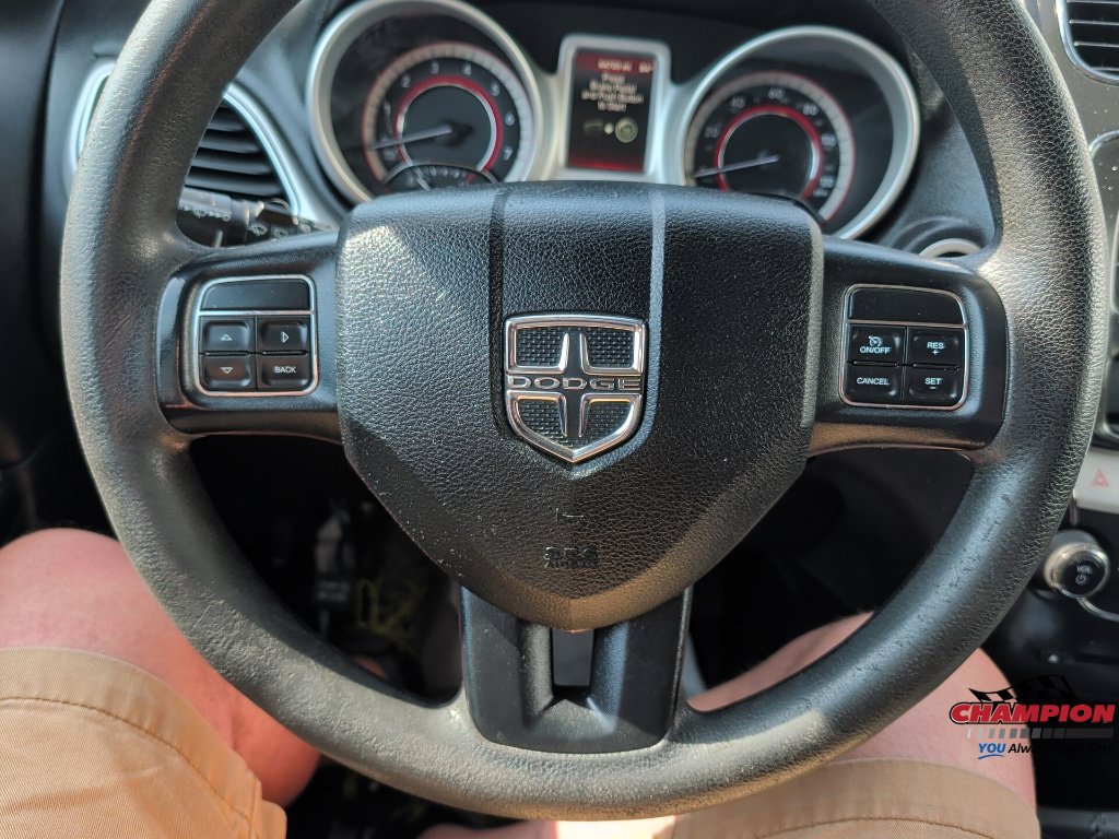 Used 2019 Dodge Journey SE FWD image 22