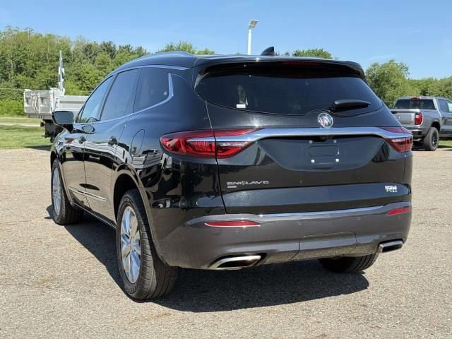 Used 2020 Buick Enclave Premium w/ Surround and Sites Package AWD/4WD image 6