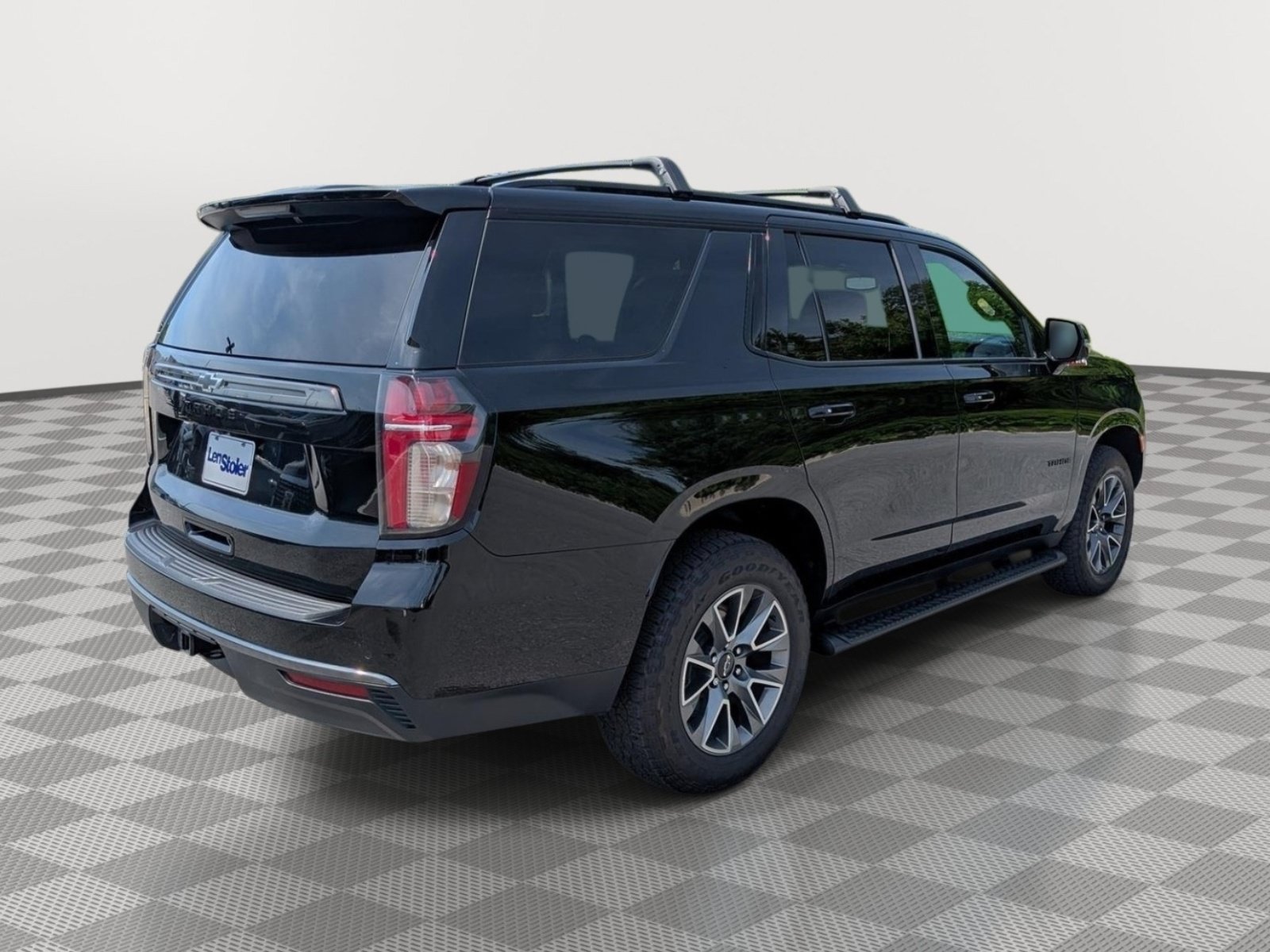 Used 2021 Chevrolet Tahoe Z71 w/ Z71 Off-Road Package AWD/4WD image 5