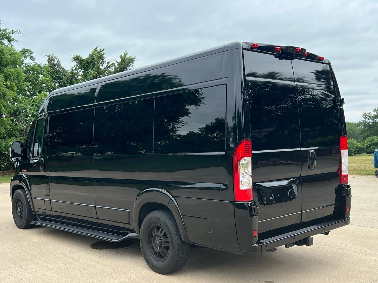 Used 2017 RAM ProMaster 3500 w/ Mopar Trailer Tow Group FWD image 10