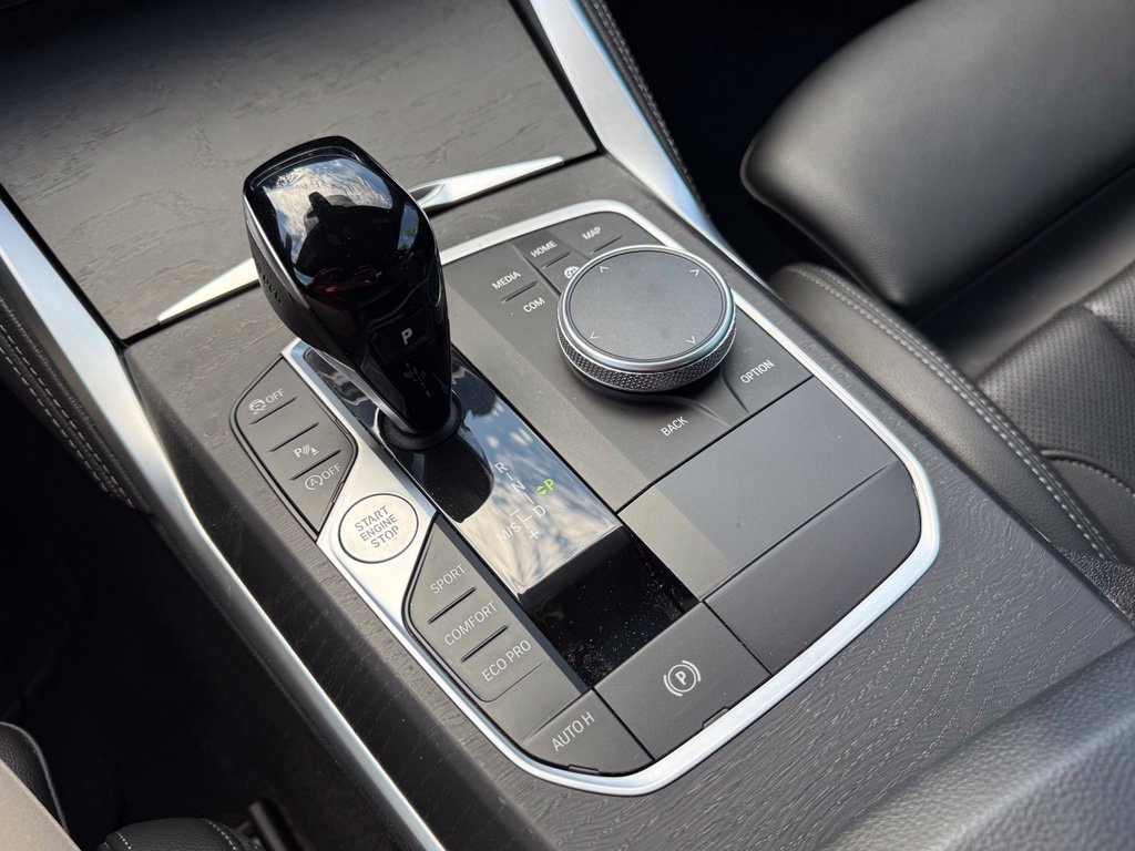 Used 2022 BMW 430i Coupe w/ M Sport Package RWD image 13