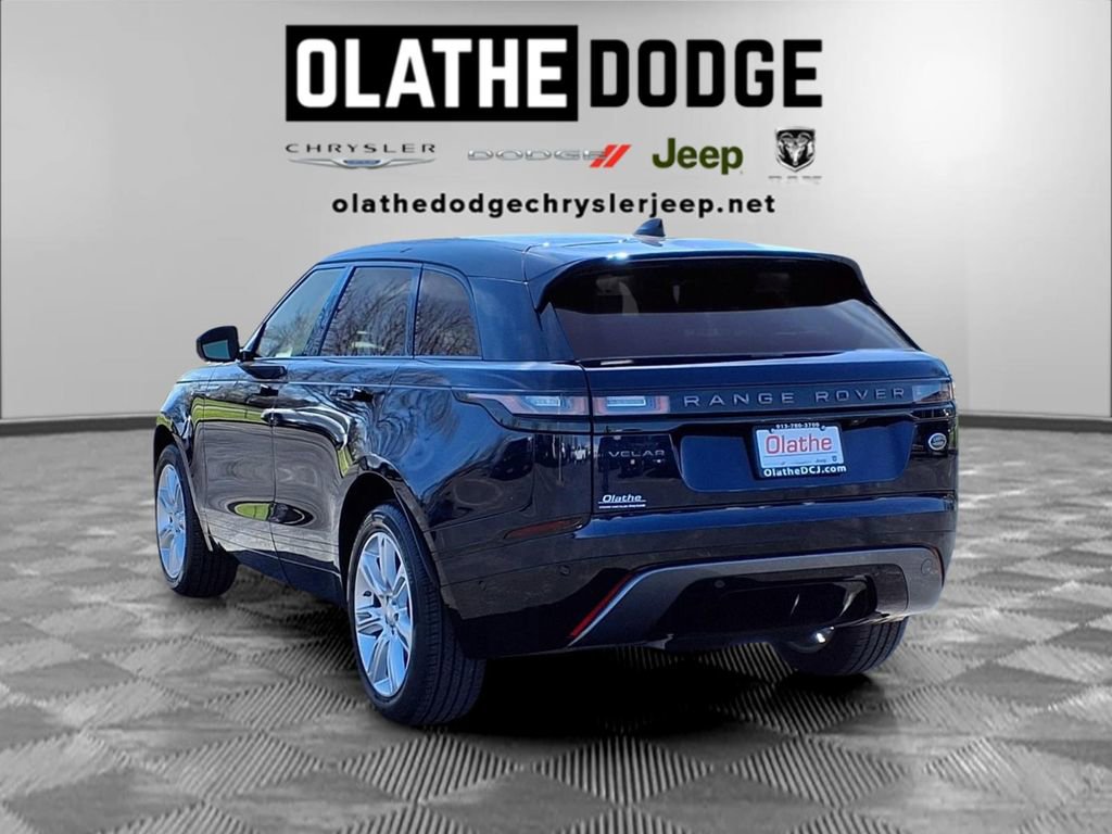 Used 2021 Land Rover Range Rover Velar R-Dynamic S image 3