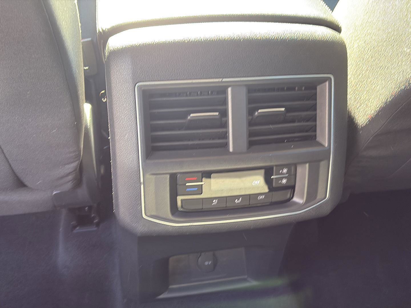 Used 2018 Volkswagen Atlas S image 16