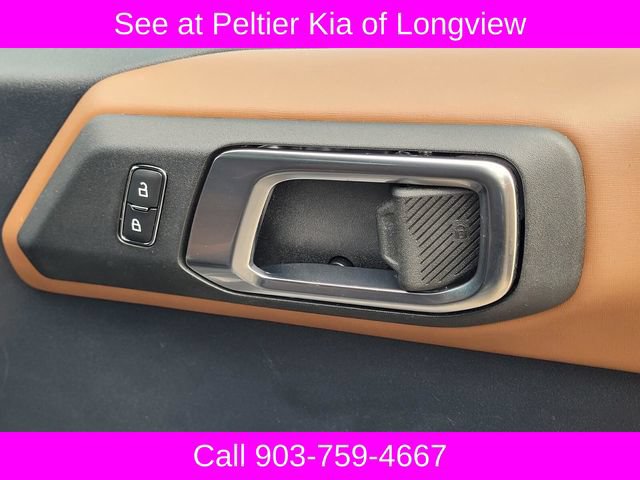 Used 2023 Ford Bronco Outer Banks AWD/4WD image 12