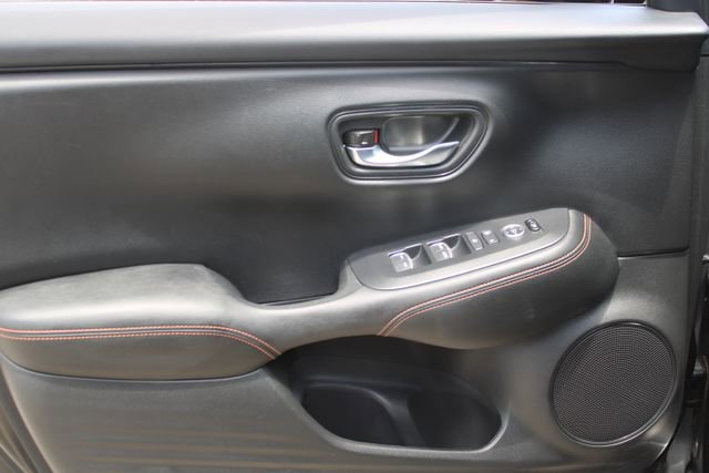 Used 2025 Honda HR-V Sport image 11