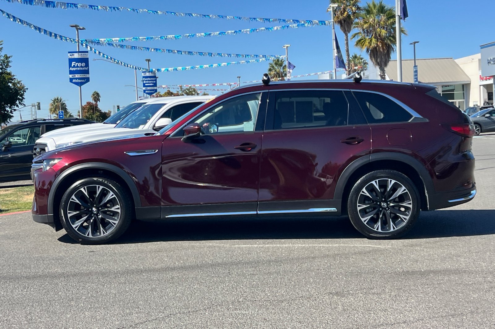 Used 2024 MAZDA CX-90 Plug-In Hybrid w/ Premium Pkg AWD/4WD image 7