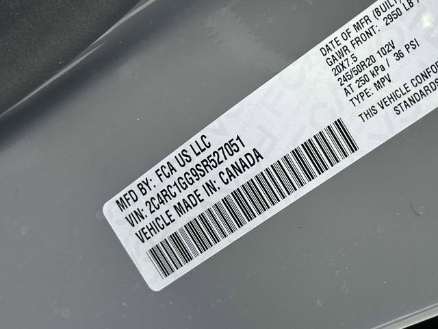 New 2025 Chrysler Pacifica Limited w/ Uconnect Theater Family Group image 28