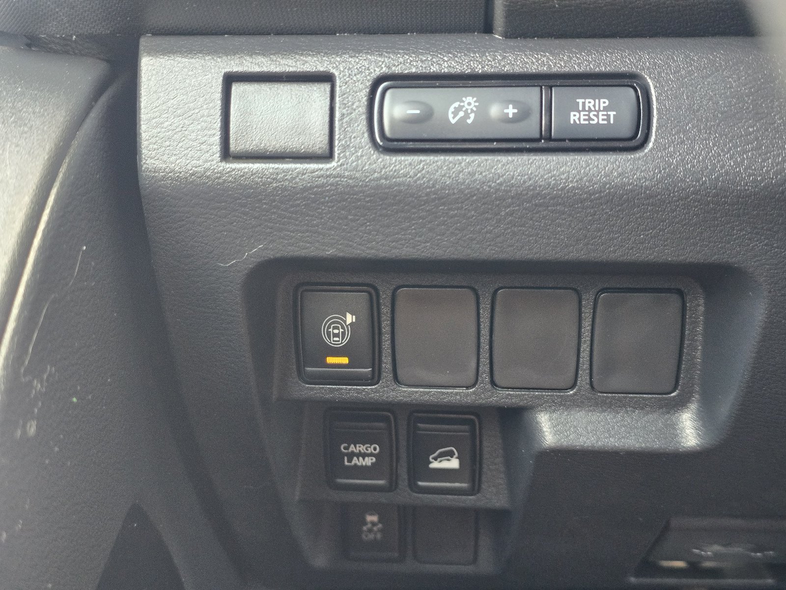 Used 2023 Nissan Frontier SV w/ Midnight Edition Package AWD/4WD image 24