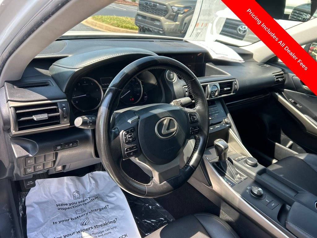 Used 2017 Lexus IS 200t w/ Premium Package RWD image 3