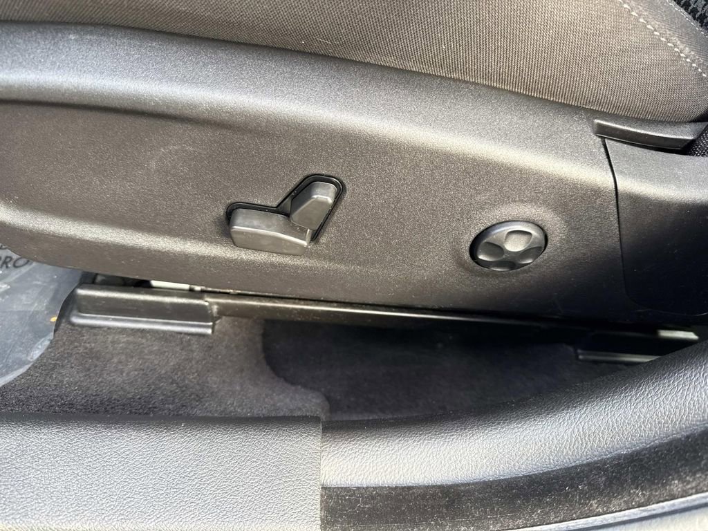 Used 2021 Dodge Charger GT w/ Driver Convenience Group image 23