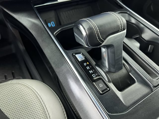 Used 2022 Ford F150 Lightning Platinum AWD/4WD image 16
