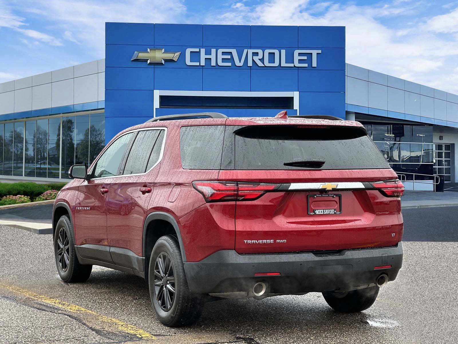 Certified 2023 Chevrolet Traverse LT AWD/4WD image 3