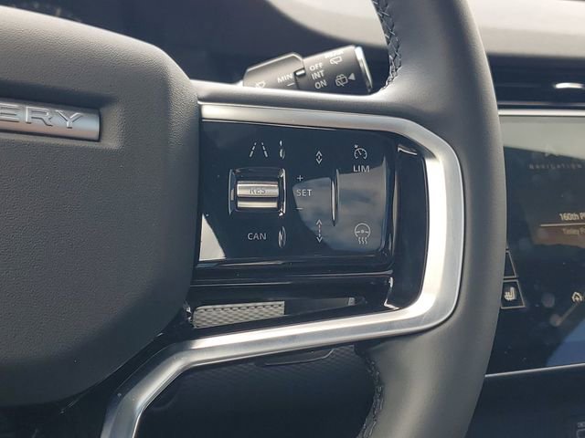 Certified 2025 Land Rover Discovery Sport Dynamic SE image 28