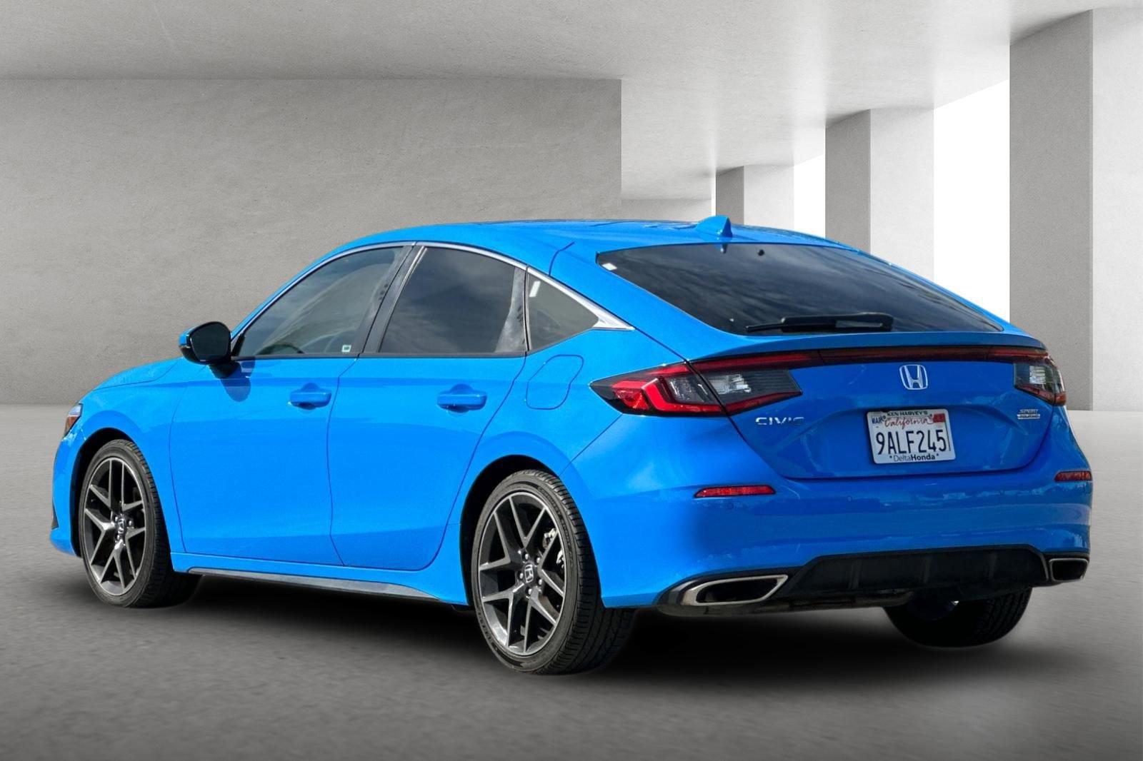 Used 2022 Honda Civic Sport Touring image 6