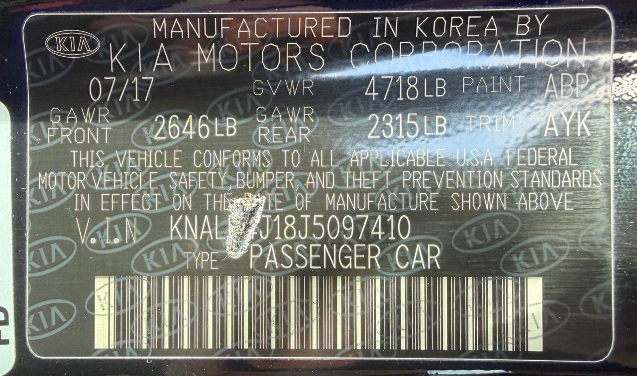 Used 2018 Kia Cadenza Premium FWD image 31