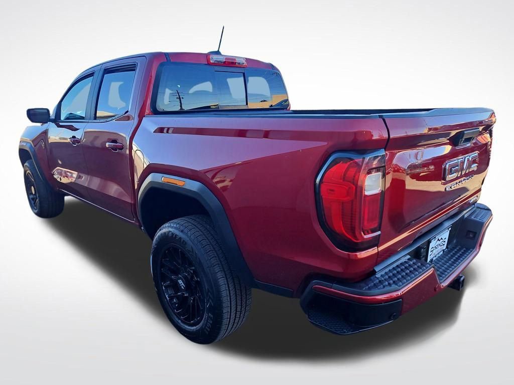 Used 2024 GMC Canyon AT4 w/ Technology Package AWD/4WD video 3