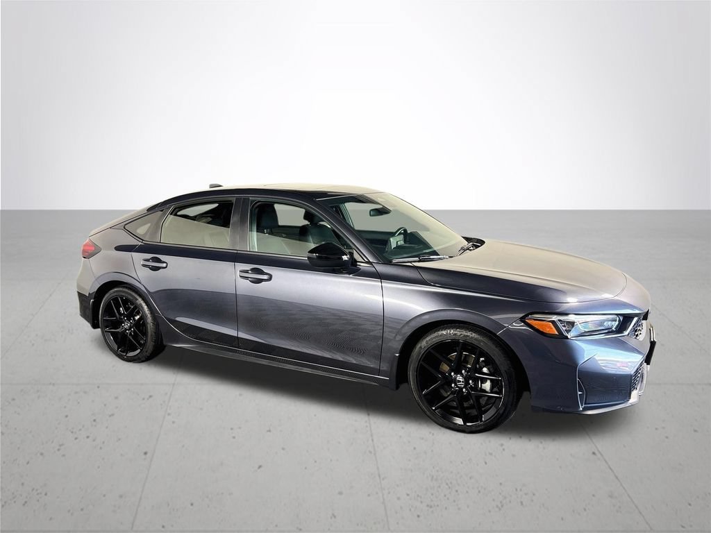 Used 2025 Honda Civic Sport image 4