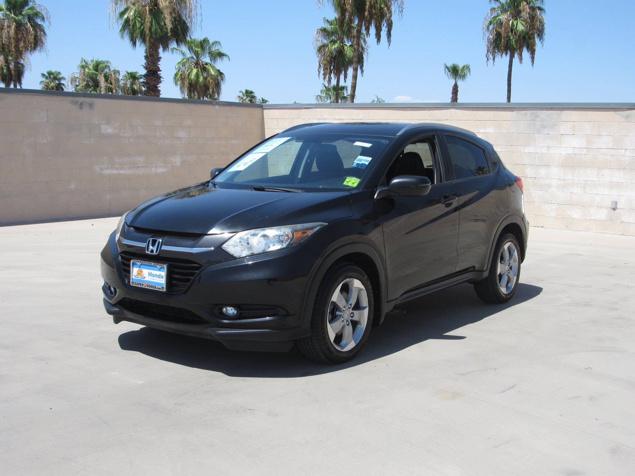 Certified 2017 Honda HR-V EX-L image 1