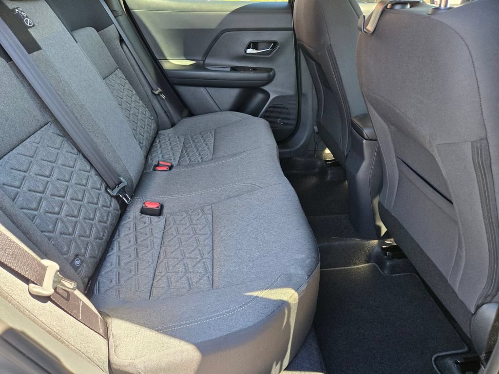 Certified 2026 Nissan Kicks SV w/ Cold Weather Package FWD image 17