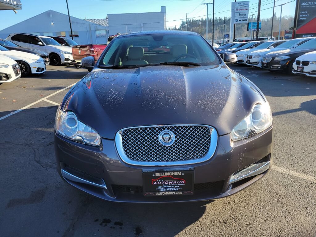 Used 2009 Jaguar XF Premium RWD image 2