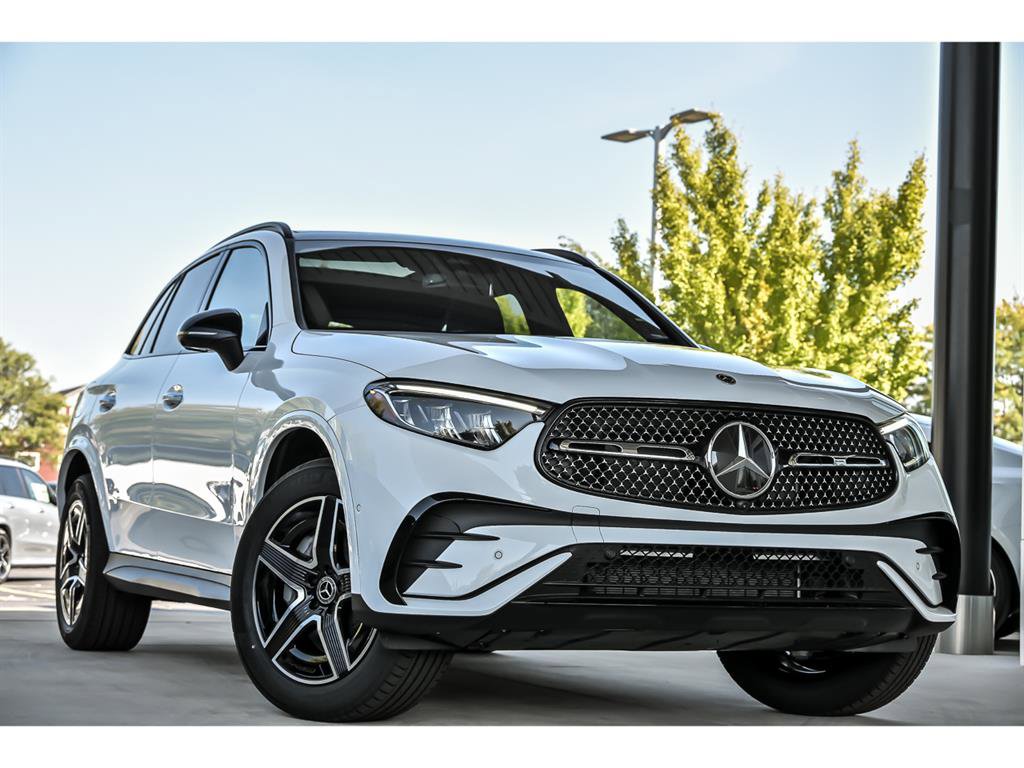 New 2026 Mercedes-Benz GLC 300 4MATIC image 1