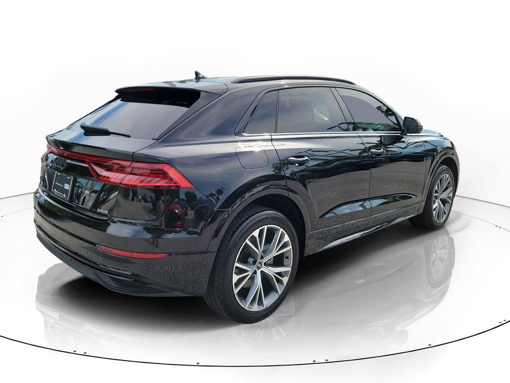 Certified 2022 Audi Q8 Premium w/ Convenience Package AWD/4WD image 4