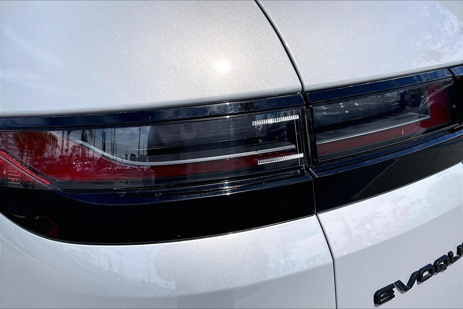 Certified 2026 Land Rover Range Rover Evoque S AWD/4WD image 28