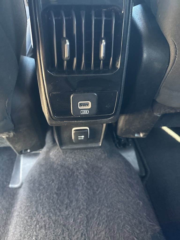 Used 2023 Jeep Compass Sport image 17