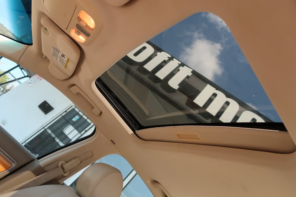 Used 2006 Lincoln Zephyr FWD image 13