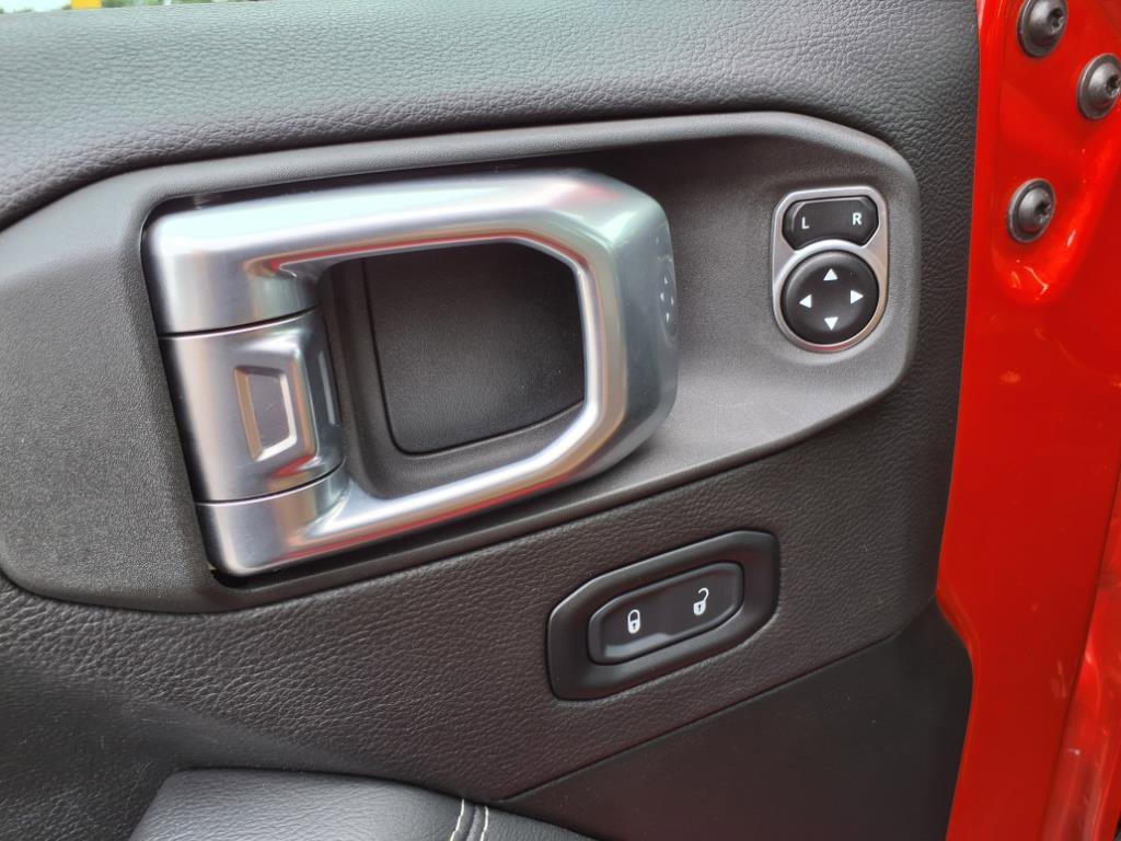 Used 2020 Jeep Wrangler Rubicon w/ Uconnect 4C Nav & Sound Group image 12