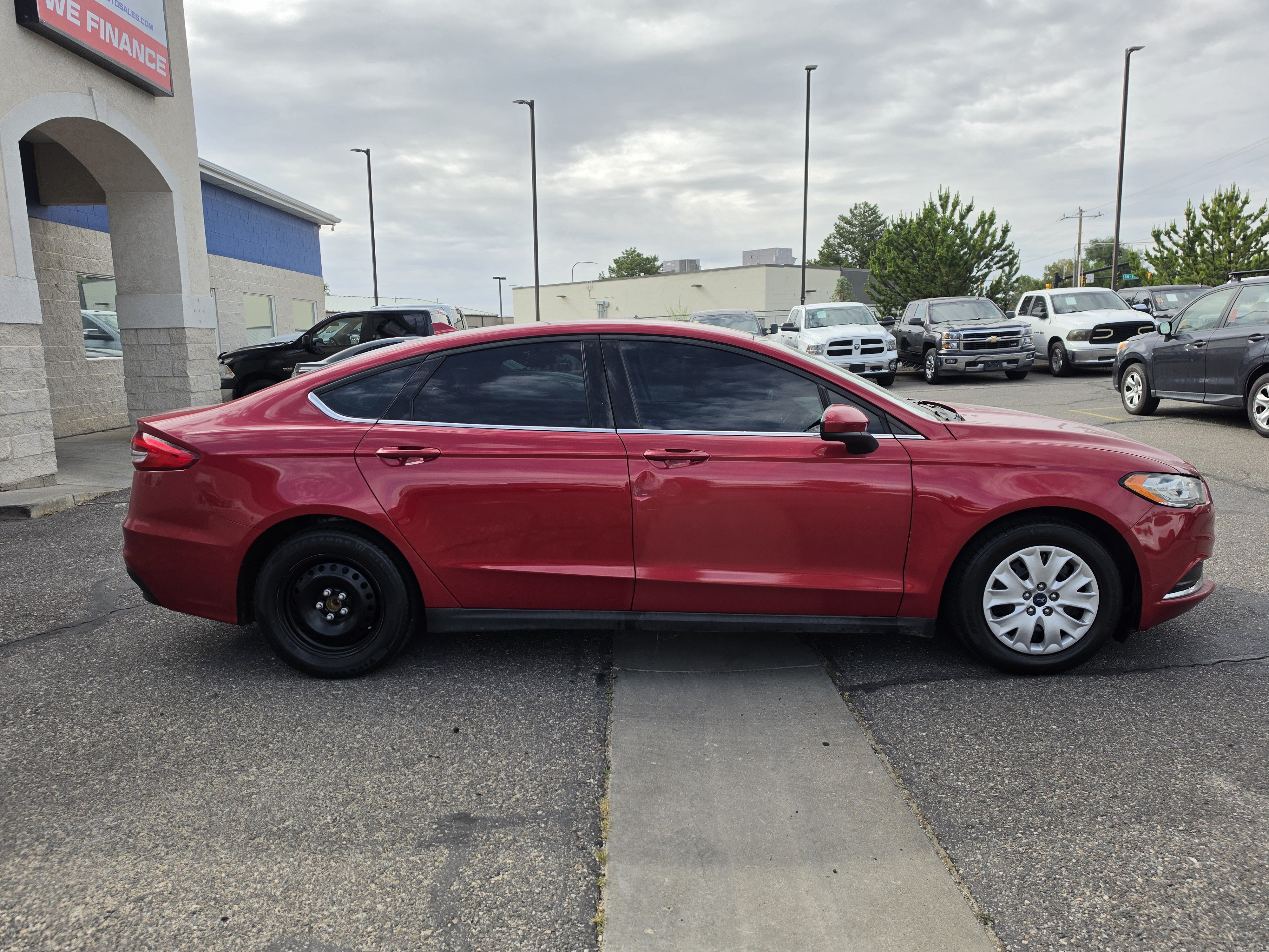 Used 2020 Ford Fusion S FWD image 8
