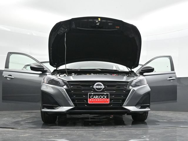 Used 2025 Nissan Altima 2.5 S FWD image 45