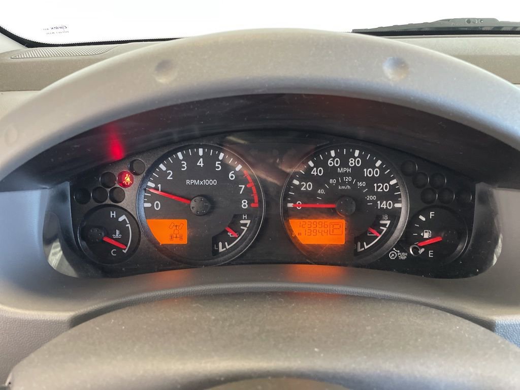 Used 2012 Nissan Xterra S image 19