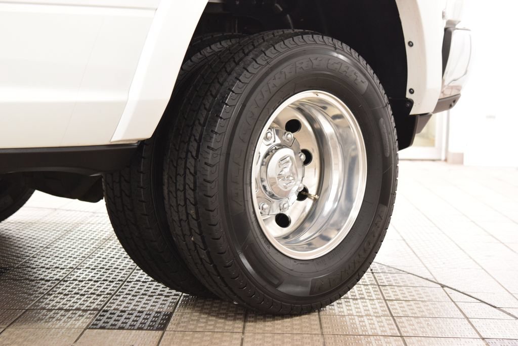 Used 2022 RAM 3500 Laramie AWD/4WD image 26