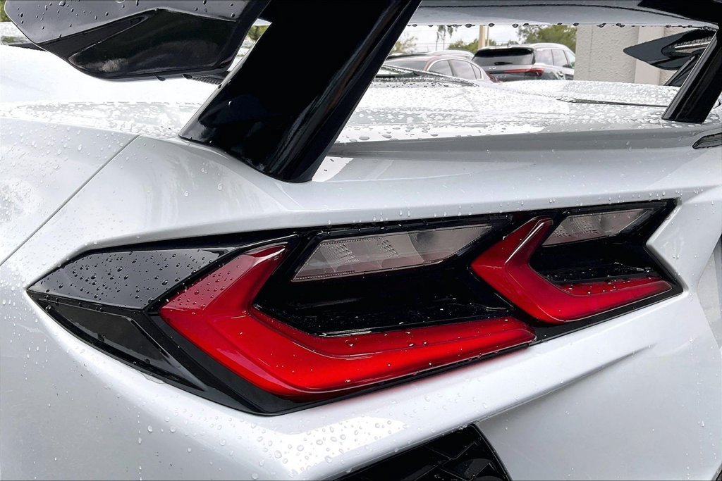Used 2024 Chevrolet Corvette Stingray Coupe w/ 1LT RWD image 14