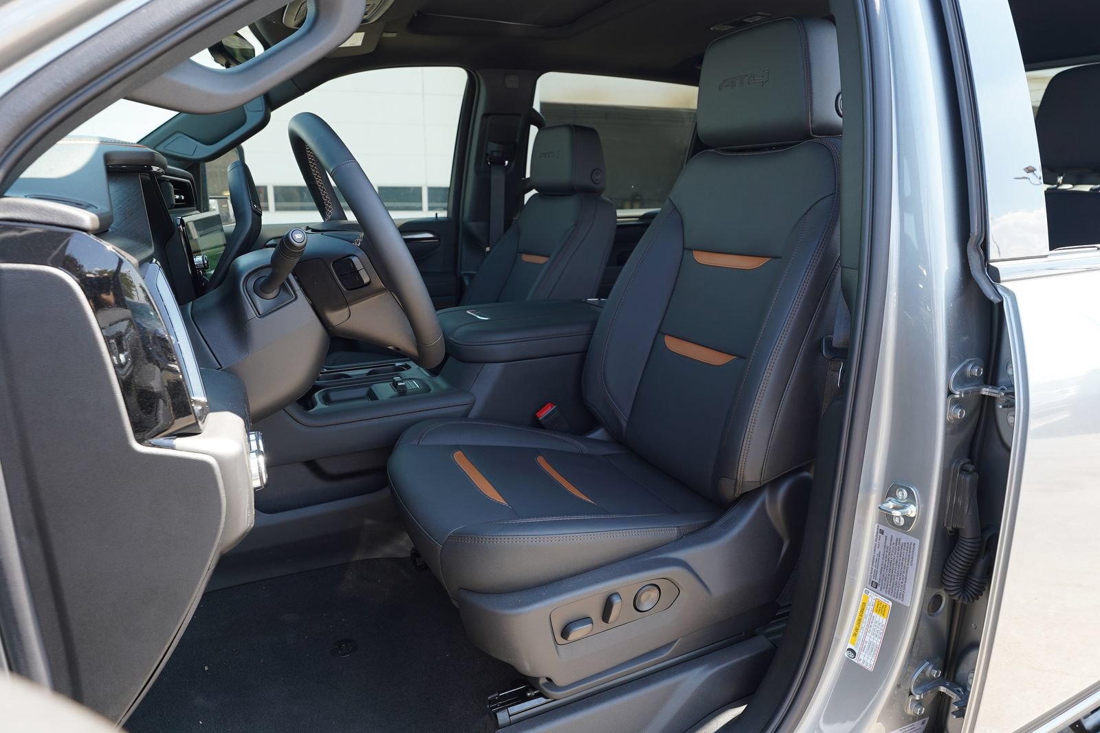 New 2026 GMC Sierra 2500 AT4 w/ AT4 Premium Plus Package AWD/4WD image 18