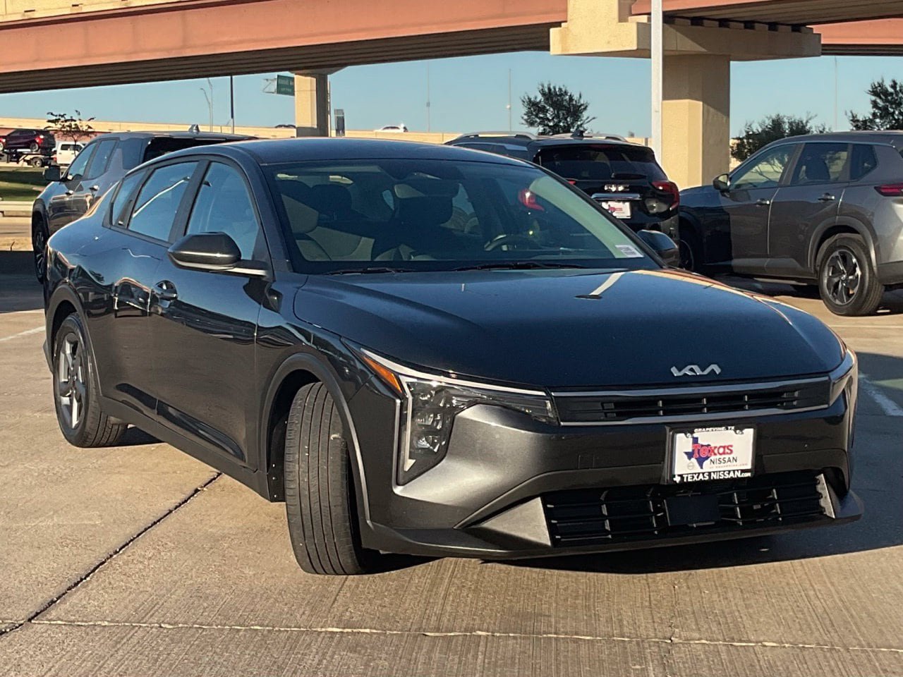 Used 2025 Kia K4 FWD image 3
