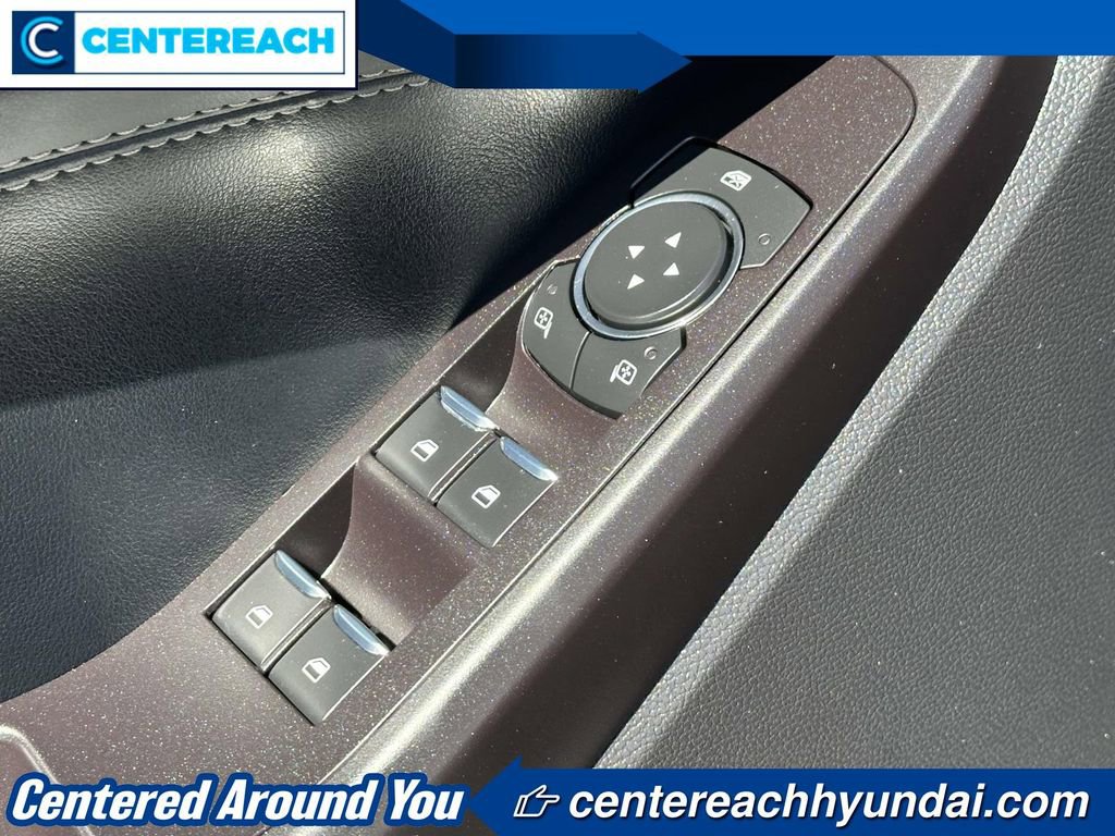 Used 2020 Ford Explorer XLT w/ Equipment Group 202A image 14